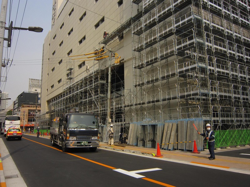 柳北日本三年建筑工